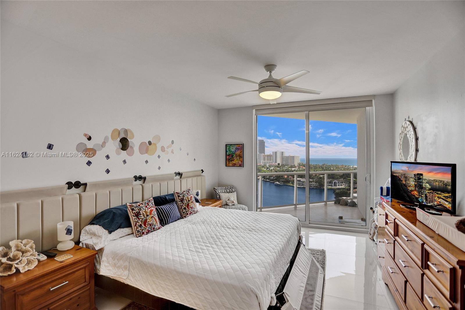 3802 NE 207th St #1501, Aventura FL 33180