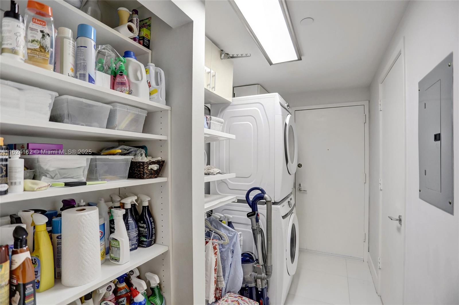 3802 NE 207th St #1501, Aventura FL 33180
