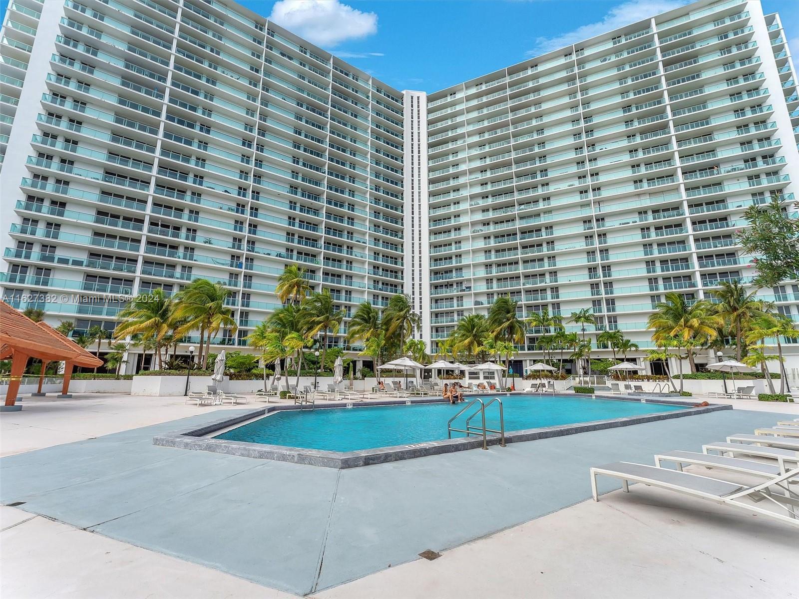 100 Bayview Dr #2119, Sunny Isles Beach, Florida image 22