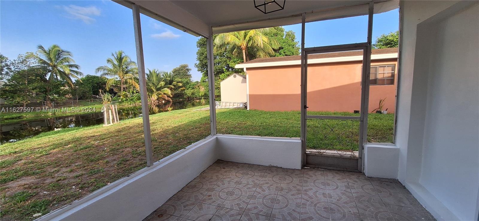 Listing Photo 23