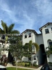 Beautiful Apartment, with 3 spacious Bed and 2 Baths located on the first floor. This gated Community is one of the gorgeous developments in south FL, with the largest and most fun clubhouse just in front of the community, a water park for children, barbecue areas, a modern gym, a kids' playroom, and a tennis court. Many schools around the community, supermarkets, Pharmacies, and restaurants are just a few steps from the unit's door.
***Easy showings ***