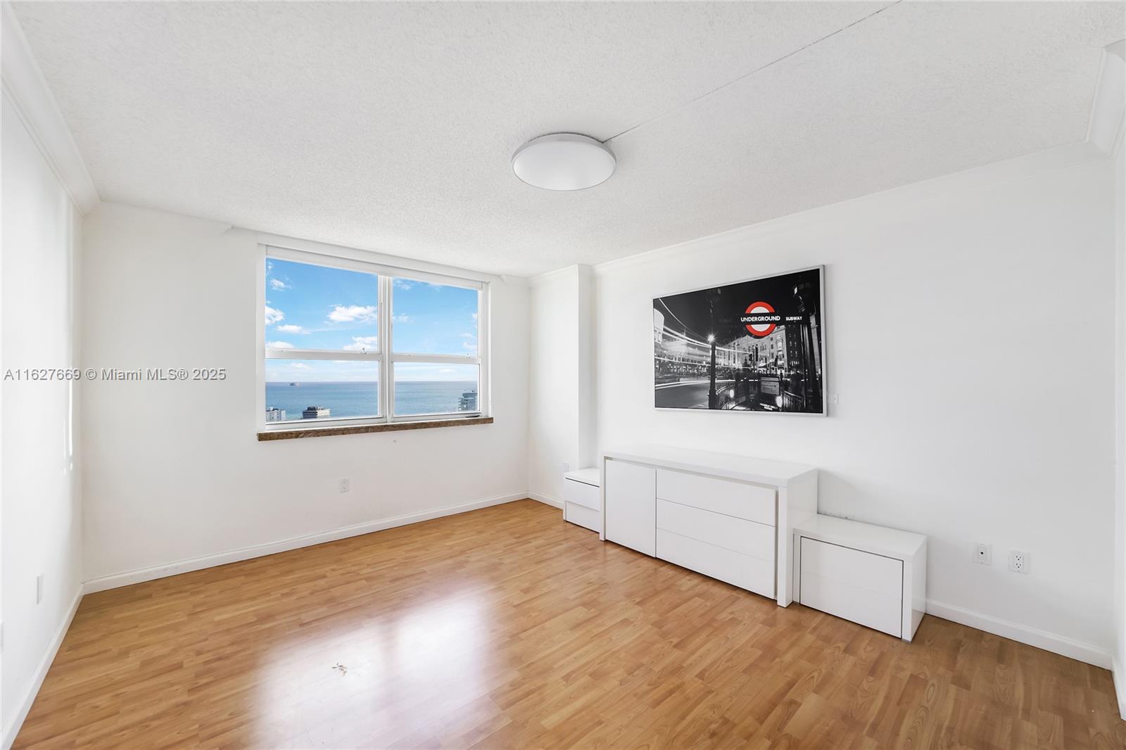 90 Alton Rd #2909, Miami Beach FL 33139