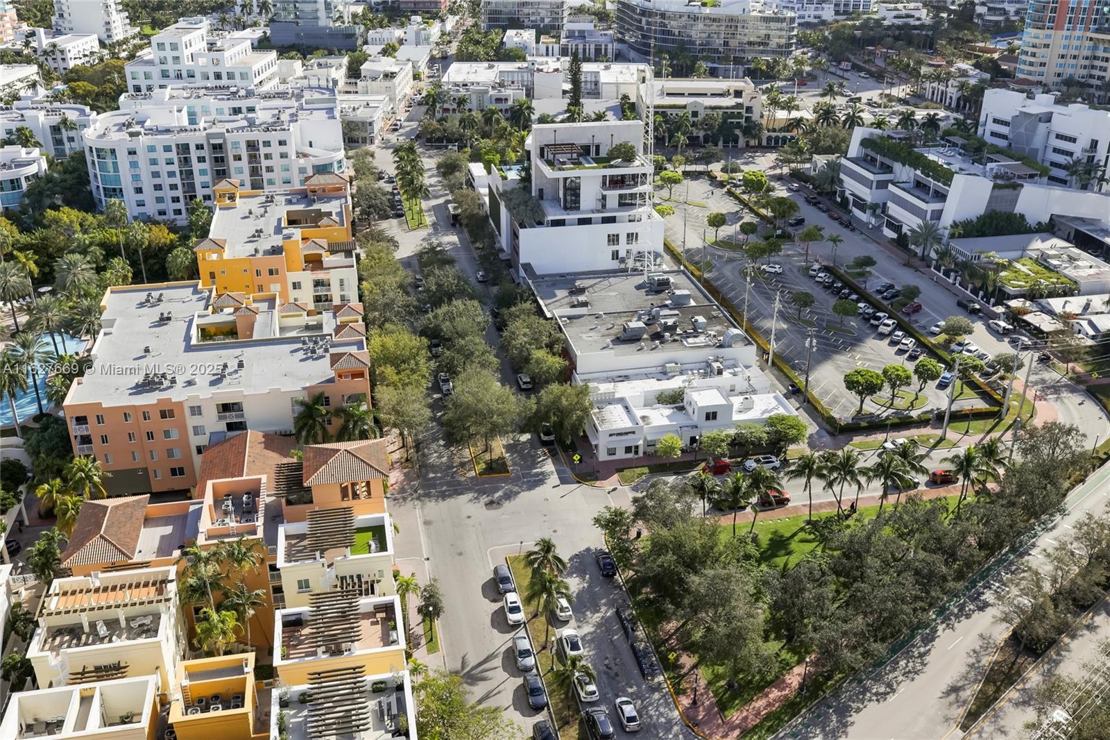 90 Alton Rd #2909, Miami Beach FL 33139