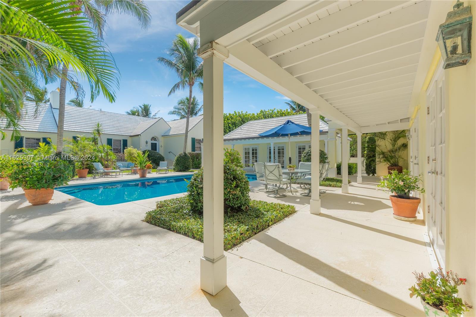 43 N Beach Rd, Jupiter Island, Florida image 18