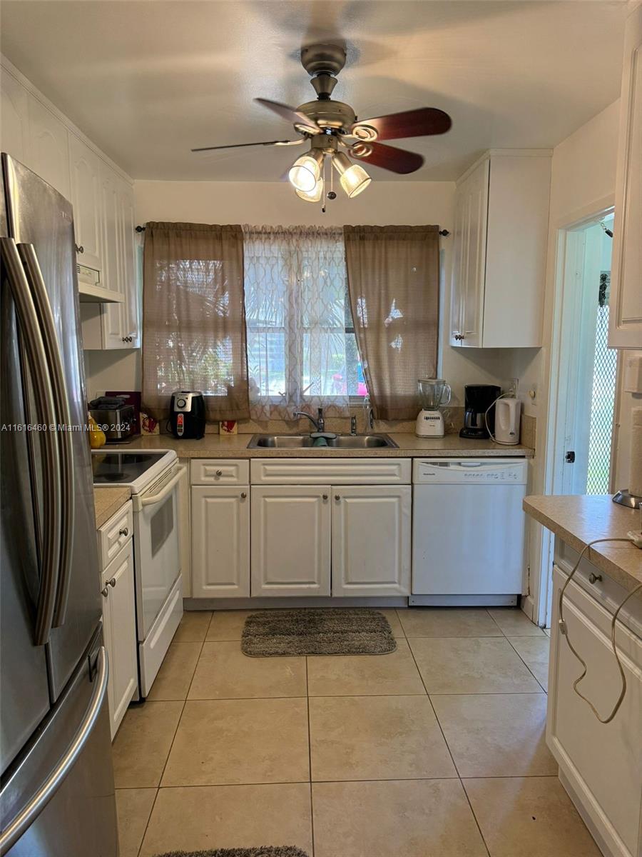 4047 NW 16th St #110, Lauderhill, Florida image 6