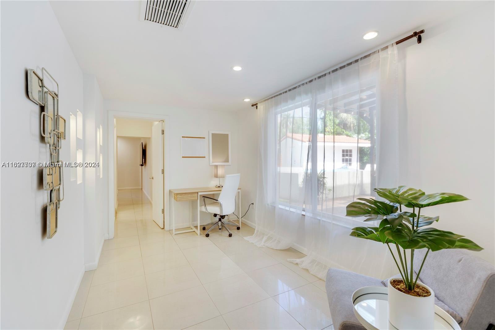 211 190th St, Sunny Isles Beach, Florida image 16