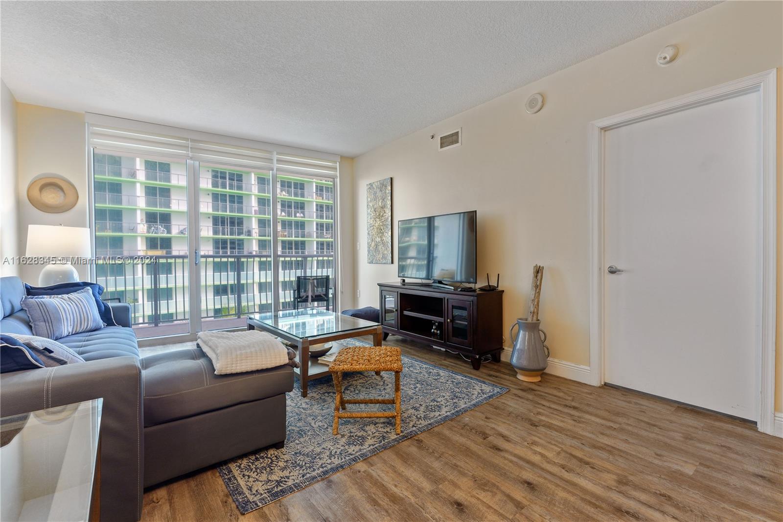 1750 N Bayshore Dr #1405, Miami, Florida image 17