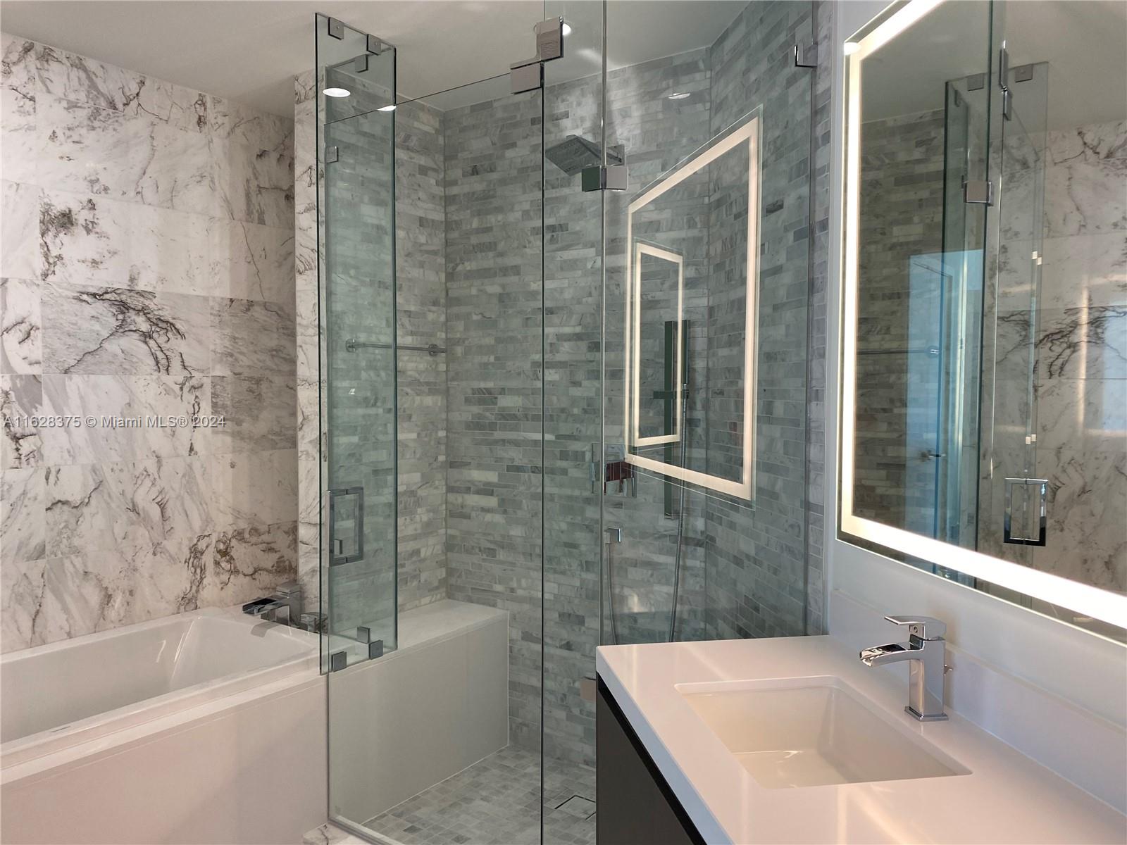 851 NE 1st Ave #1506, Miami FL 33132