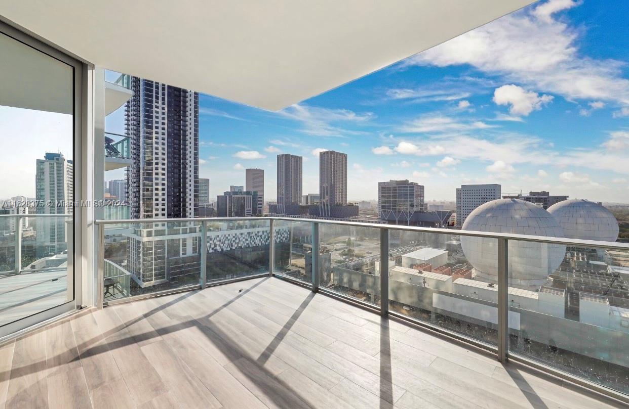 851 NE 1st Ave #1506, Miami FL 33132