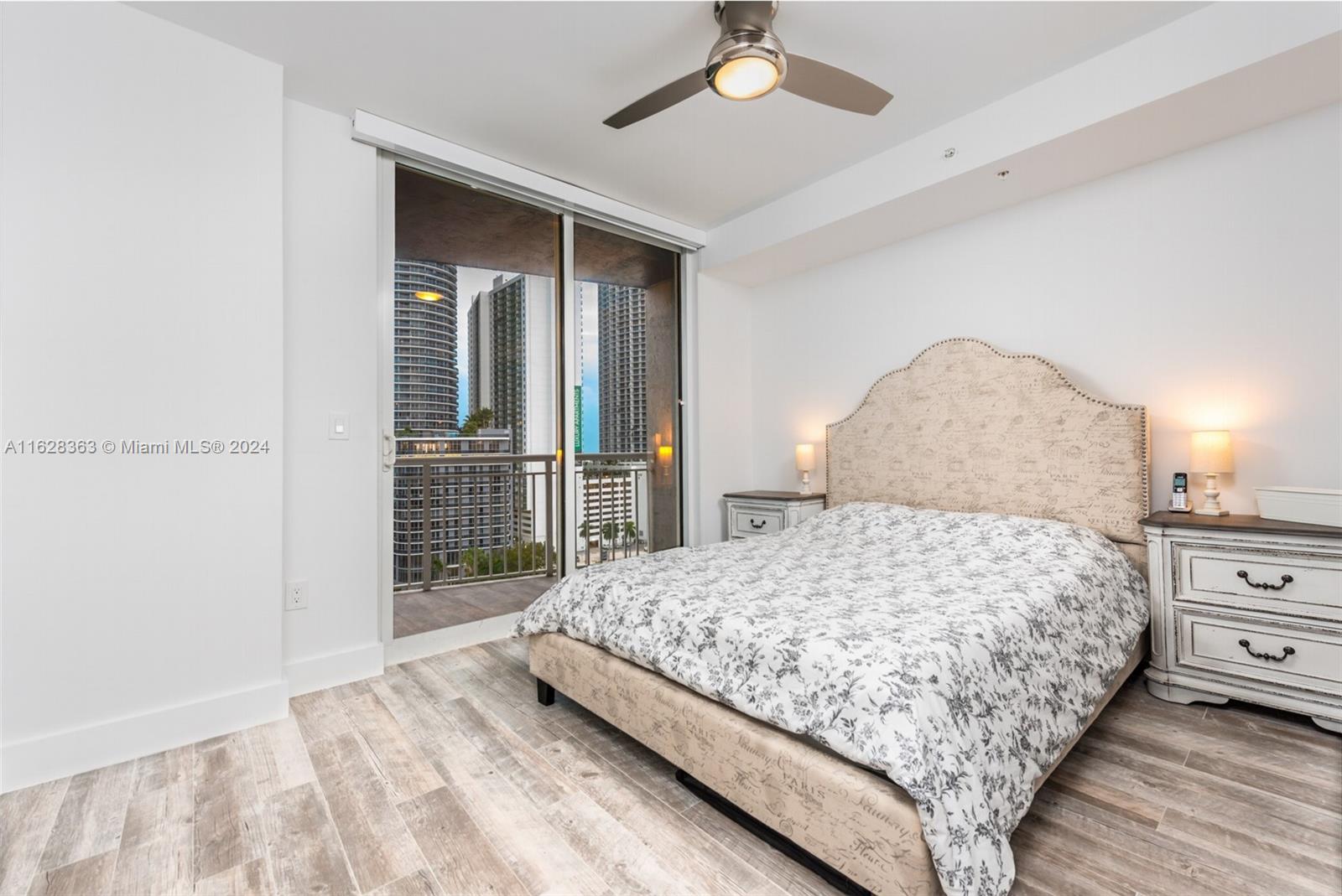 275 NE 18th St #1208, Miami, Florida image 41