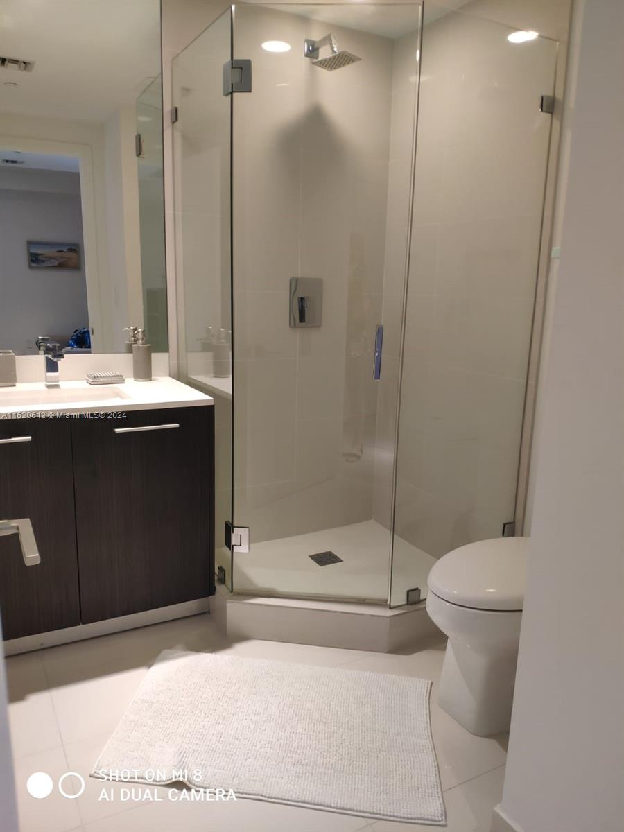 55 SW 9th St #2405, Miami FL 33130