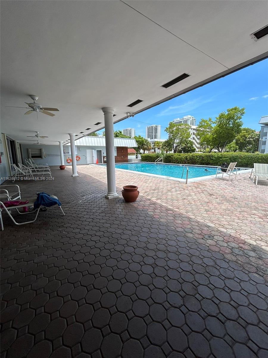 3600 NE 170th St #411, North Miami Beach, Florida image 28