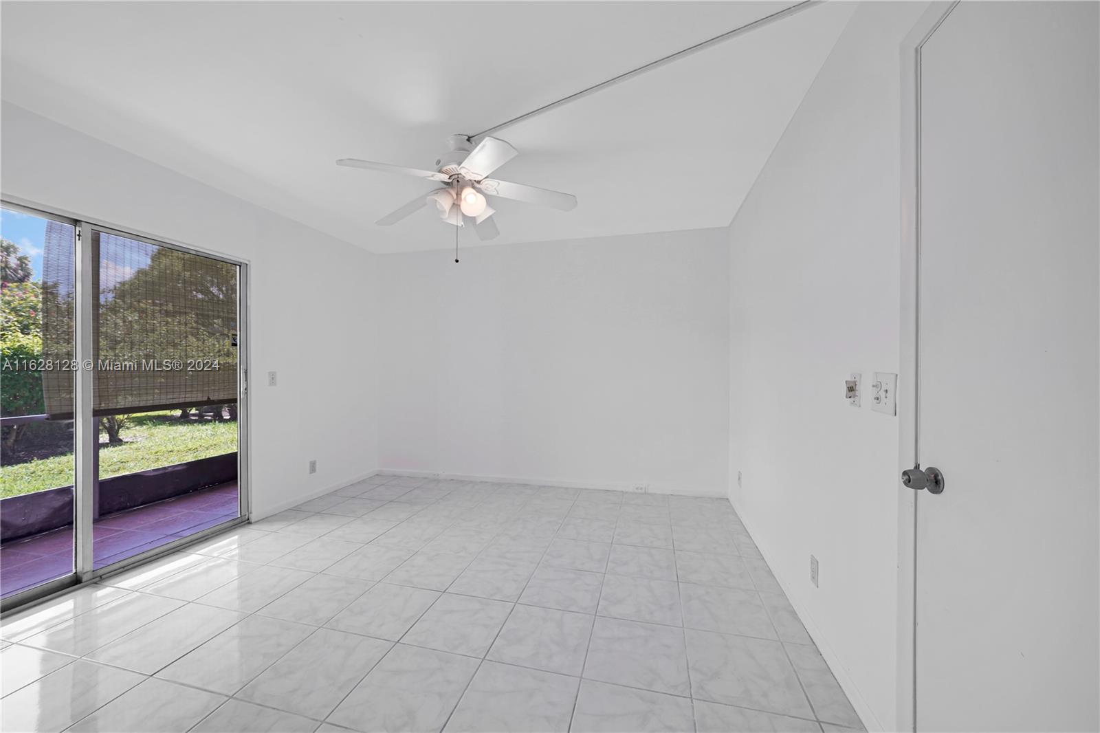 13250 SW 7th Ct #110L, Pembroke Pines, Florida image 12