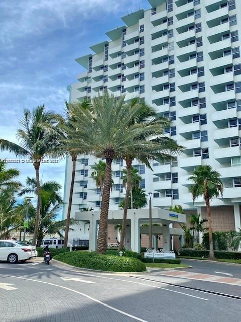 2899 Collins Ave #548, Miami Beach, Florida image 19