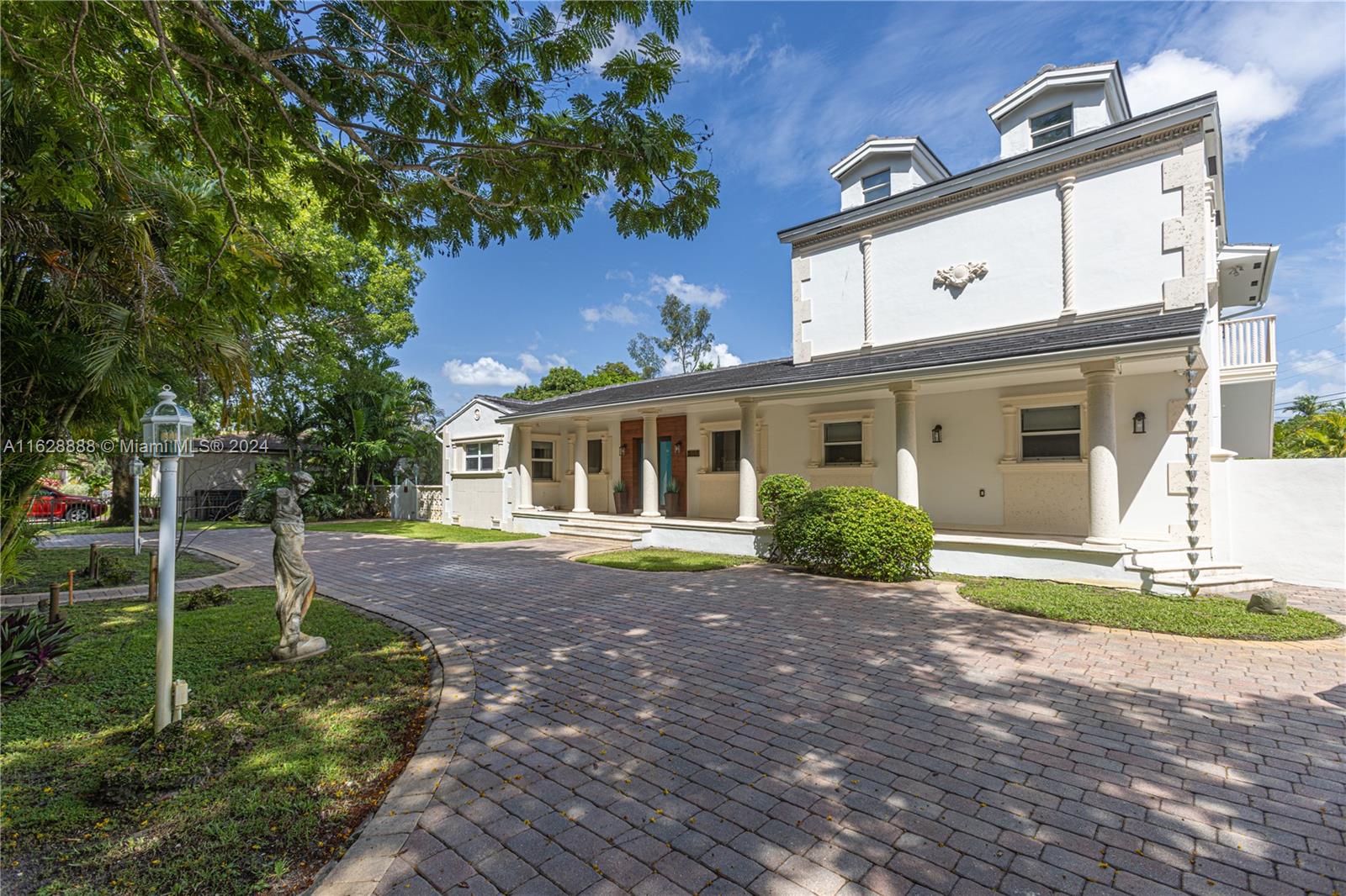 507 Hunting Lodge Dr, Miami Springs, Florida image 11