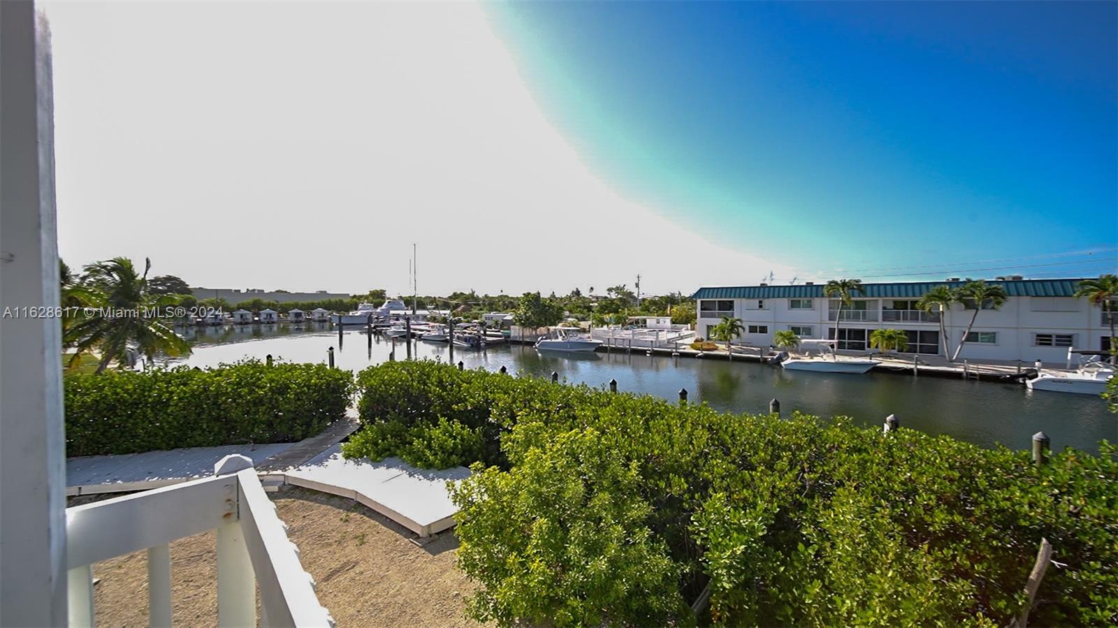 104 52nd Street Ocean, Marathon, Florida image 9