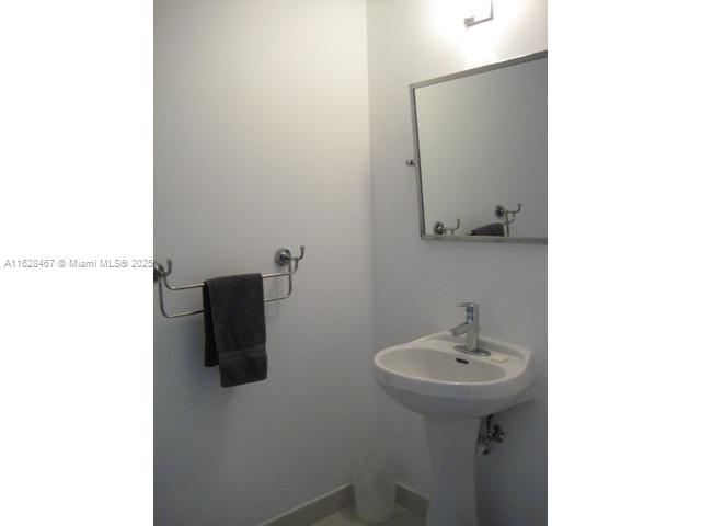 60 SW 13 ST #3608, Miami FL 33130