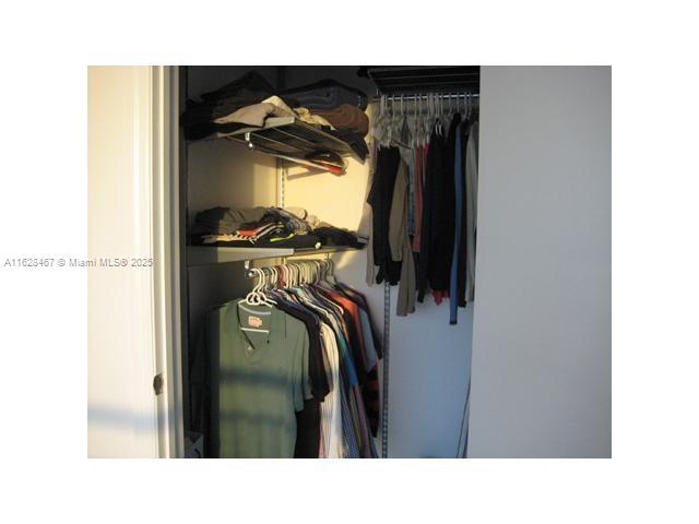 60 SW 13 ST #3608, Miami FL 33130