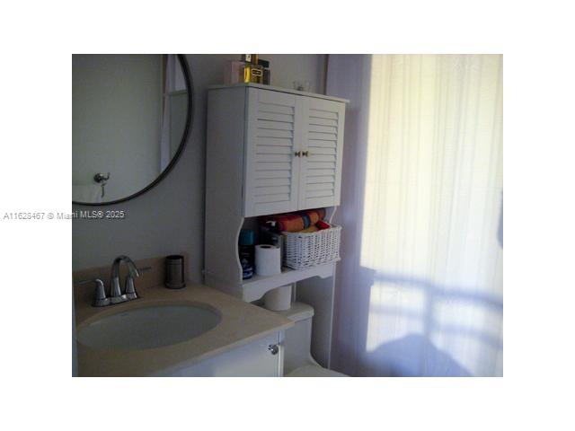 60 SW 13 ST #3608, Miami FL 33130