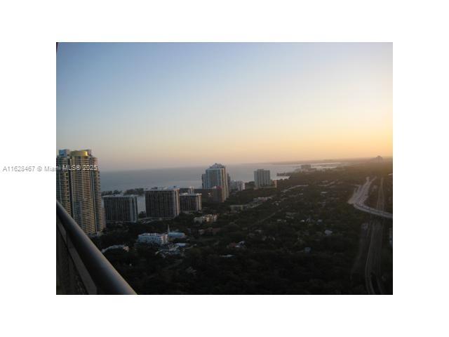 60 SW 13 ST #3608, Miami FL 33130