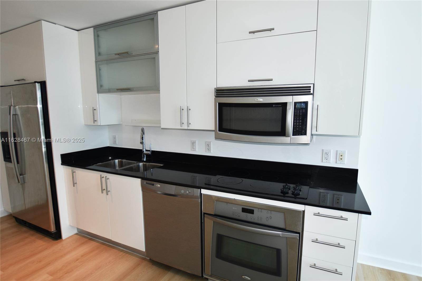 60 SW 13 ST #3608, Miami FL 33130