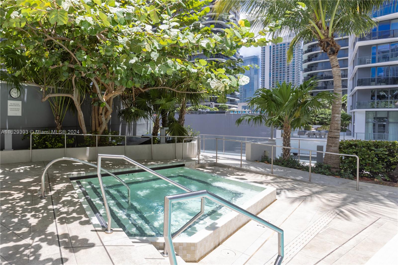 88 SW 7th St #2112, Miami, Florida image 26