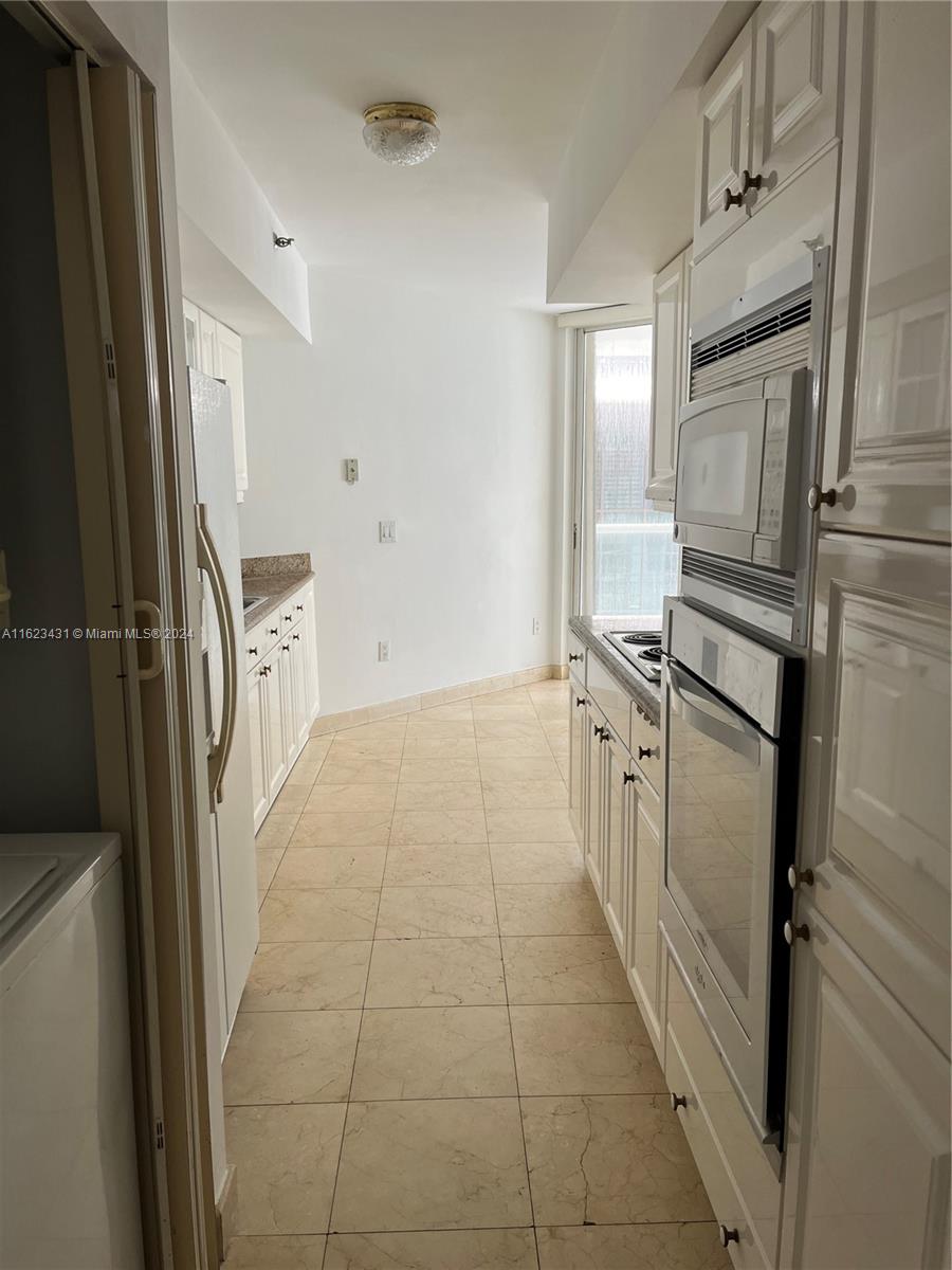 8925 Collins Ave #9D, Surfside, Florida image 14