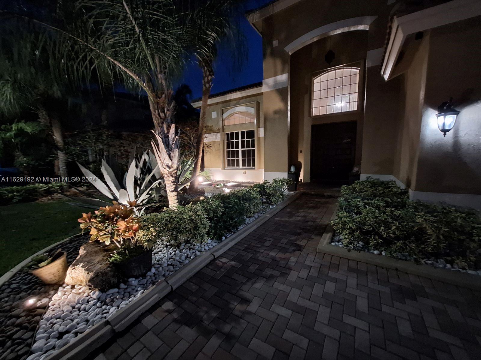 4125 Amber Ln, Weston, Florida image 27