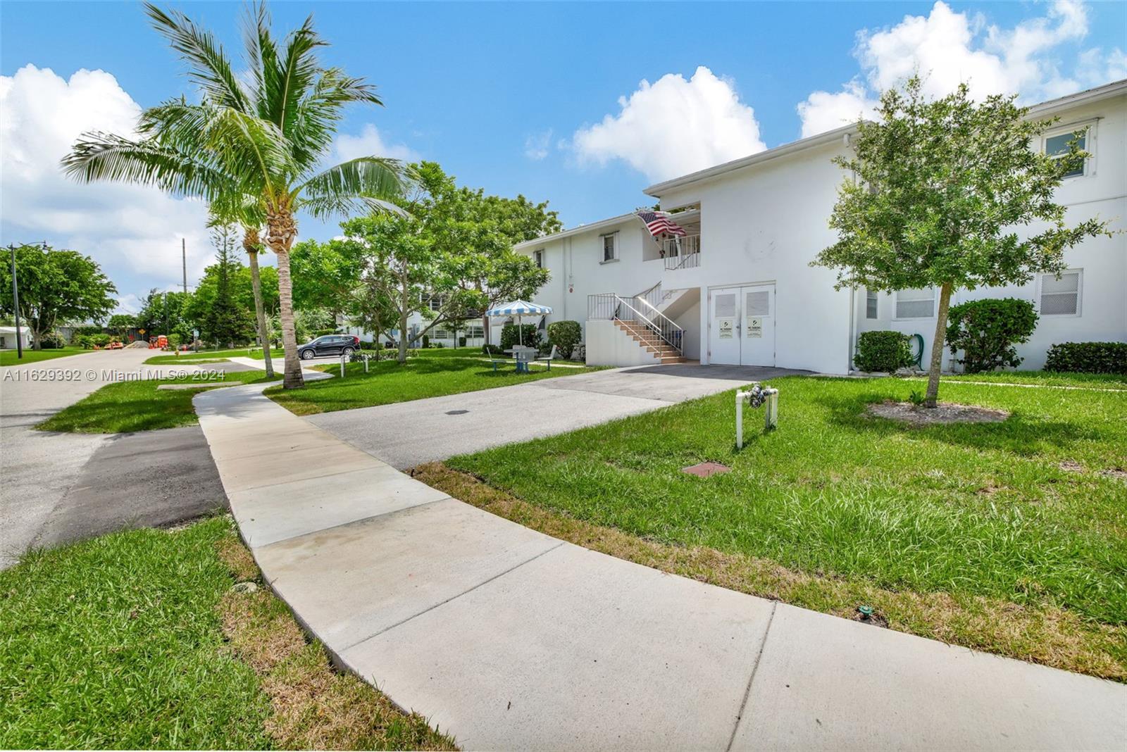 2525 W Golf Blvd #223, Pompano Beach, Florida image 29