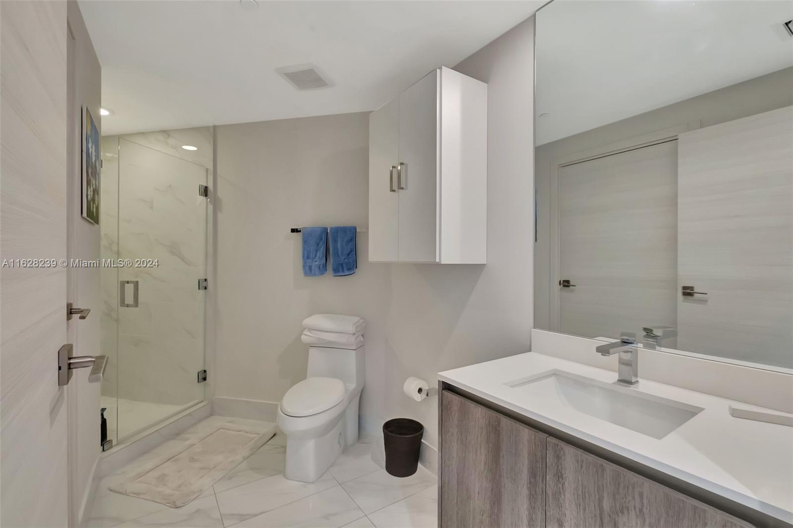 801 S Miami Ave #2205, Miami FL 33130
