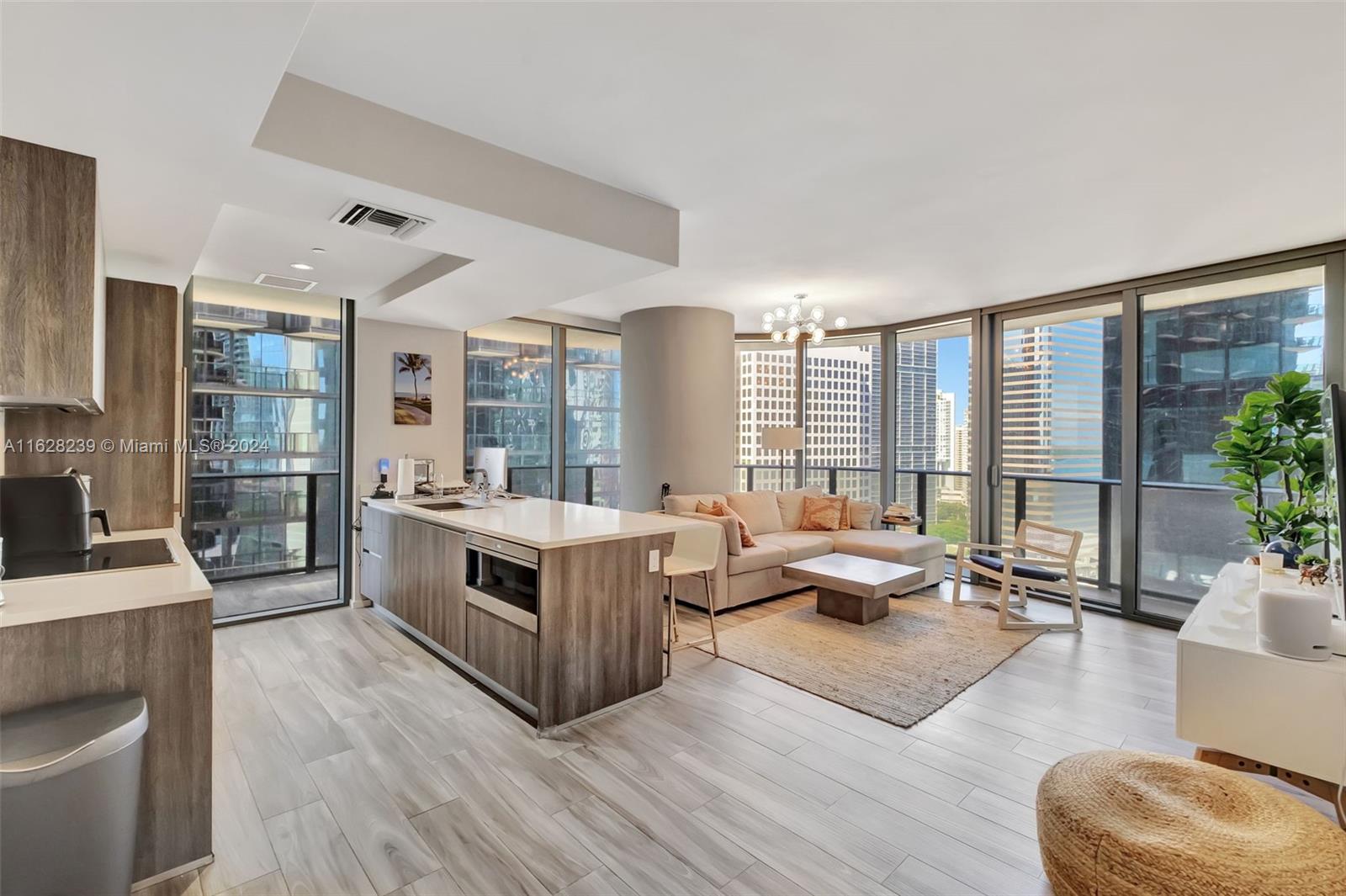 801 S Miami Ave #2205, Miami FL 33130