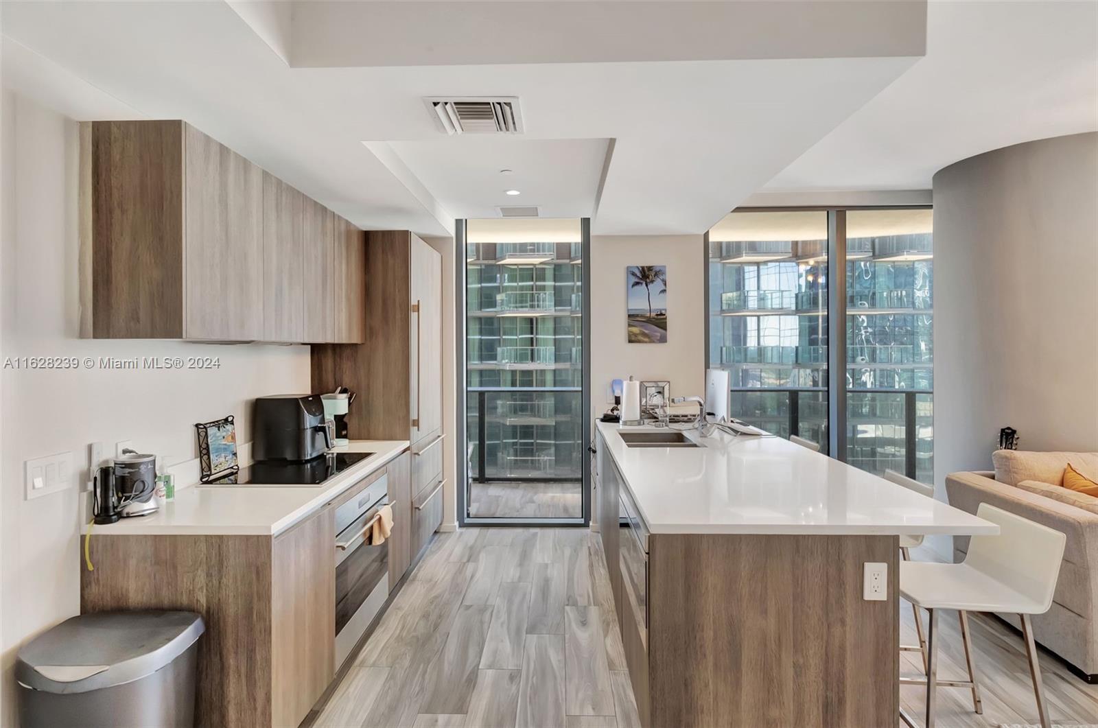 801 S Miami Ave #2205, Miami FL 33130