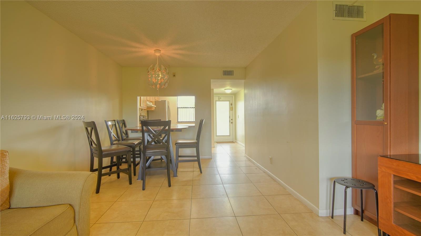 10332 Sunrise Lakes Blvd #303, Sunrise, Florida image 6