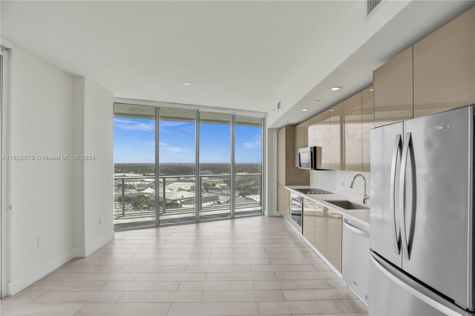 2000 Metropica Way #2110, Sunrise, Florida image 10