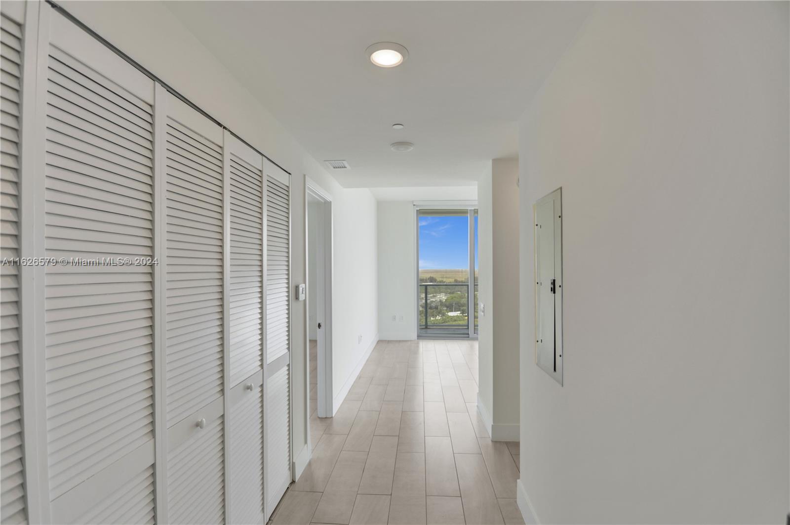 2000 Metropica Way #2110, Sunrise, Florida image 14