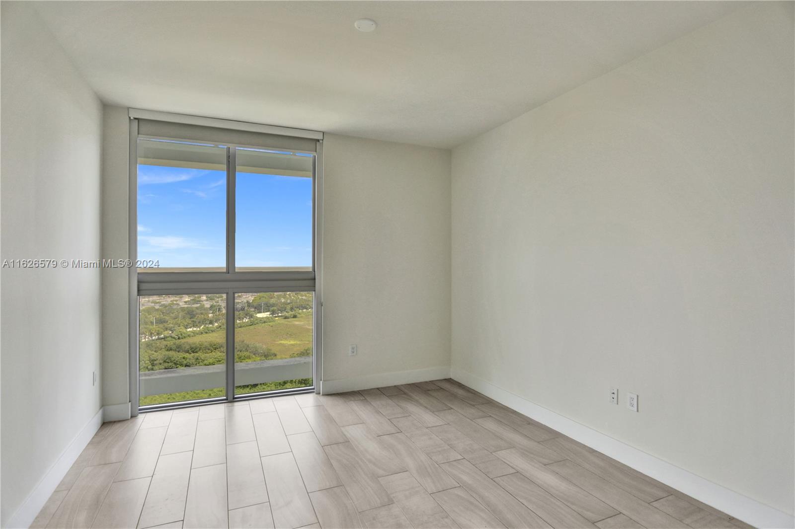 2000 Metropica Way #2110, Sunrise, Florida image 16