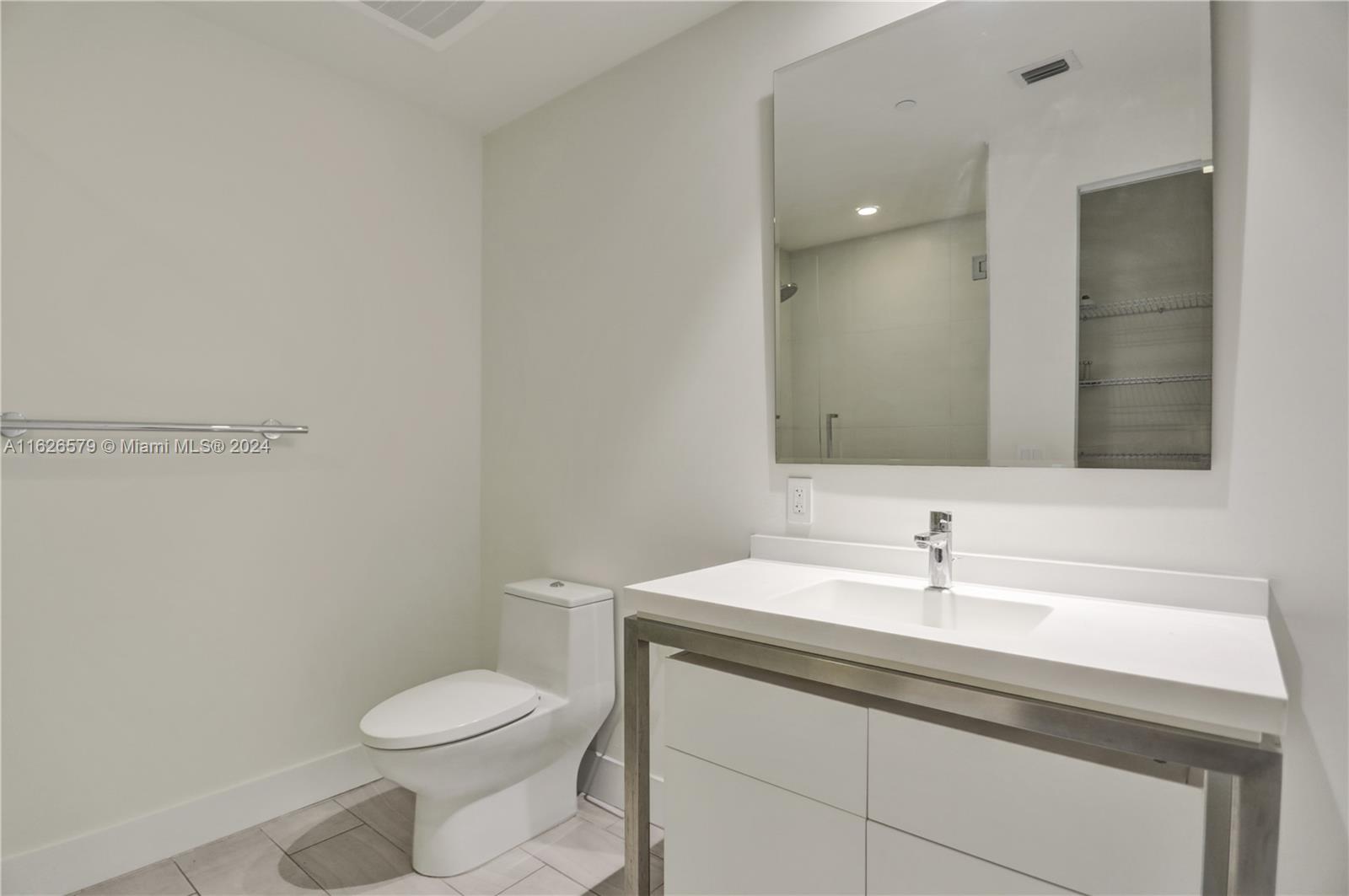 2000 Metropica Way #2110, Sunrise, Florida image 25