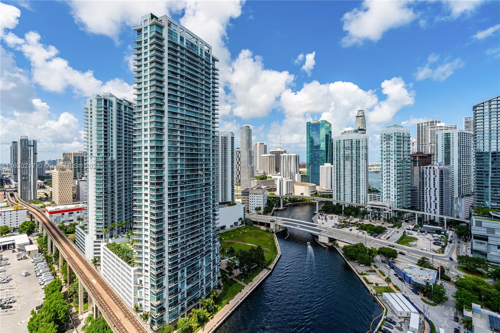 690 SW 1st Ct #3102, Miami FL 33130