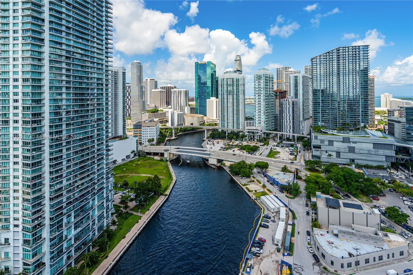 690 SW 1st Ct #3102, Miami FL 33130
