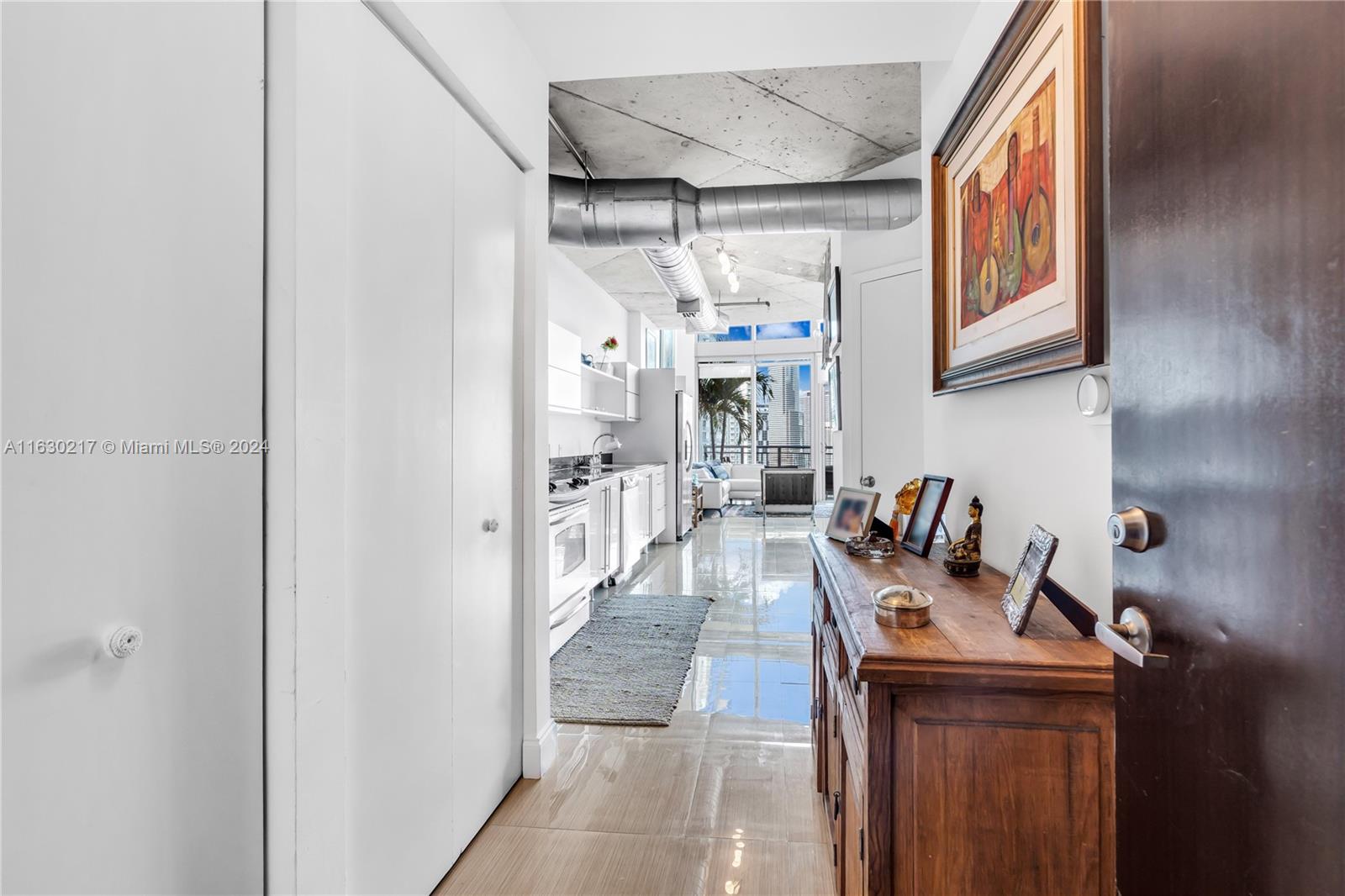 690 SW 1st Ct #3102, Miami FL 33130