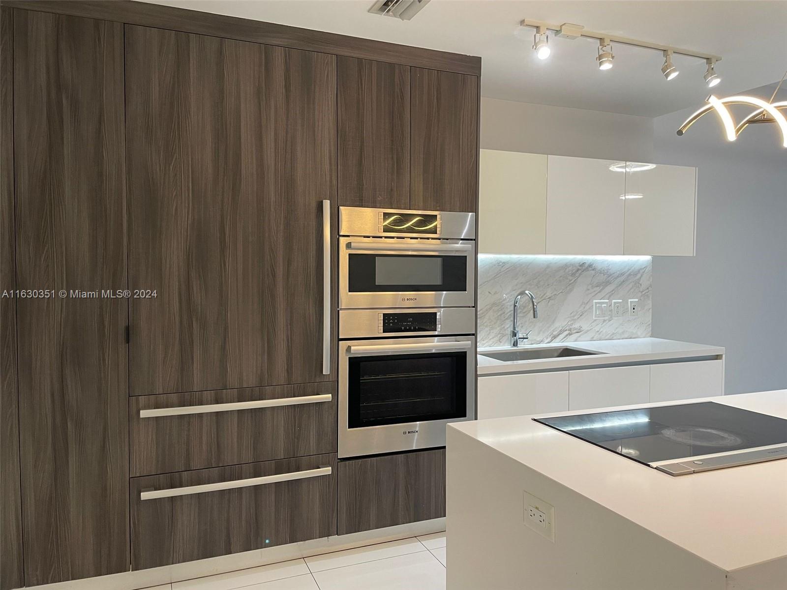 851 NE 1st Ave #4306, Miami FL 33132