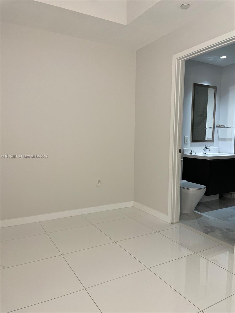 851 NE 1st Ave #4306, Miami FL 33132