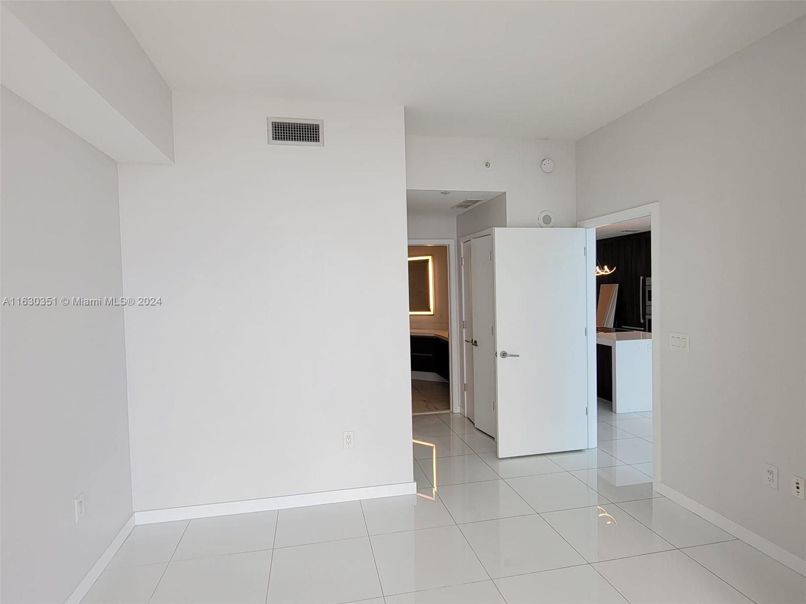 851 NE 1st Ave #4306, Miami FL 33132