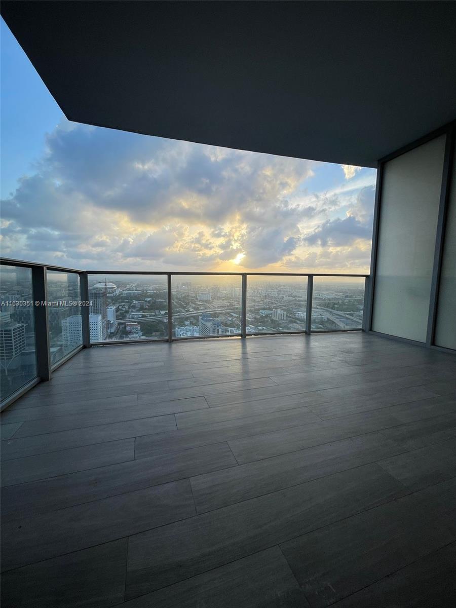 851 NE 1st Ave #4306, Miami FL 33132