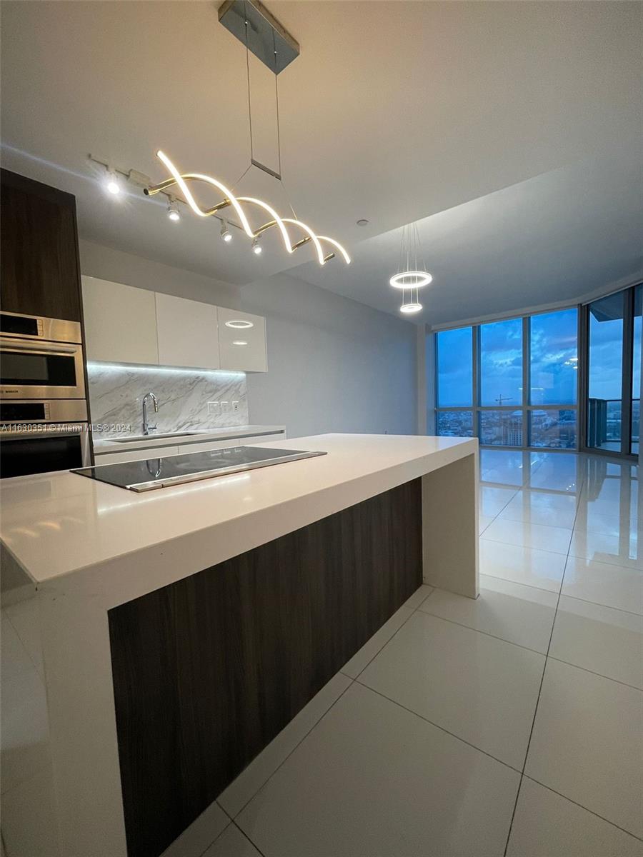 851 NE 1st Ave #4306, Miami FL 33132