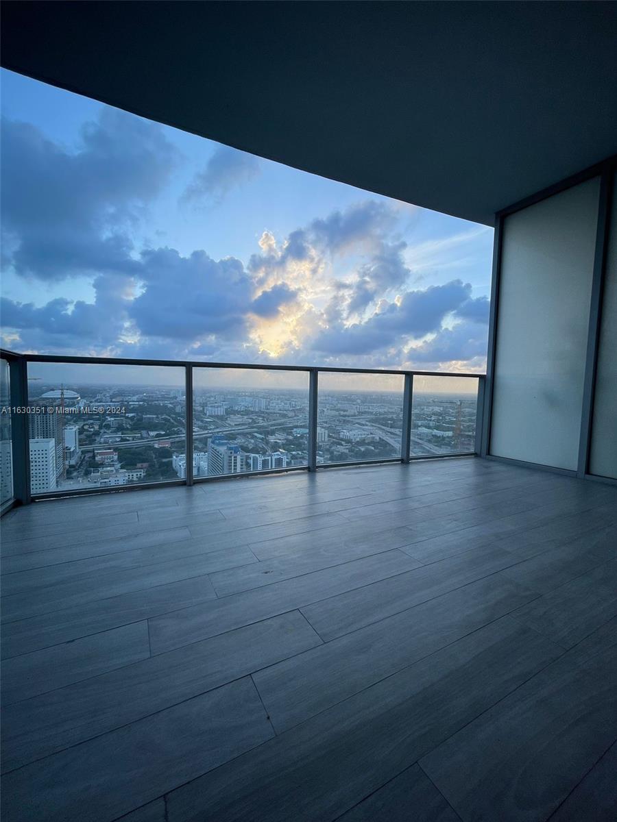 851 NE 1st Ave #4306, Miami FL 33132
