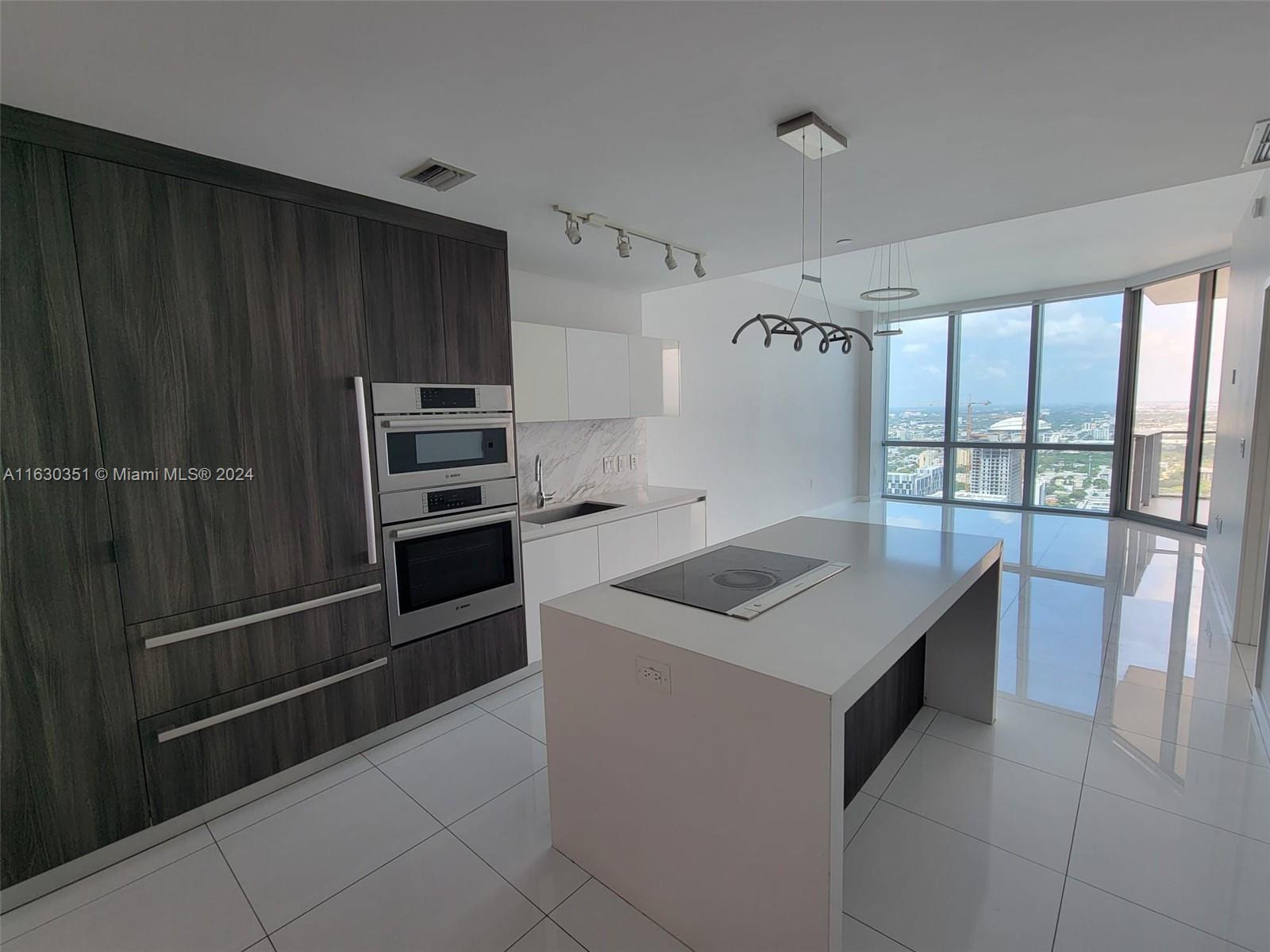 851 NE 1st Ave #4306, Miami FL 33132
