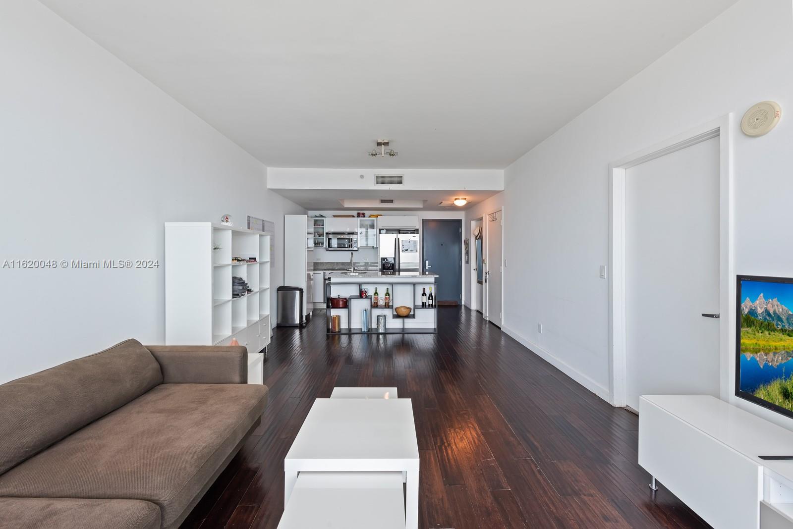 888 Biscayne Blvd #3802, Miami FL 33132