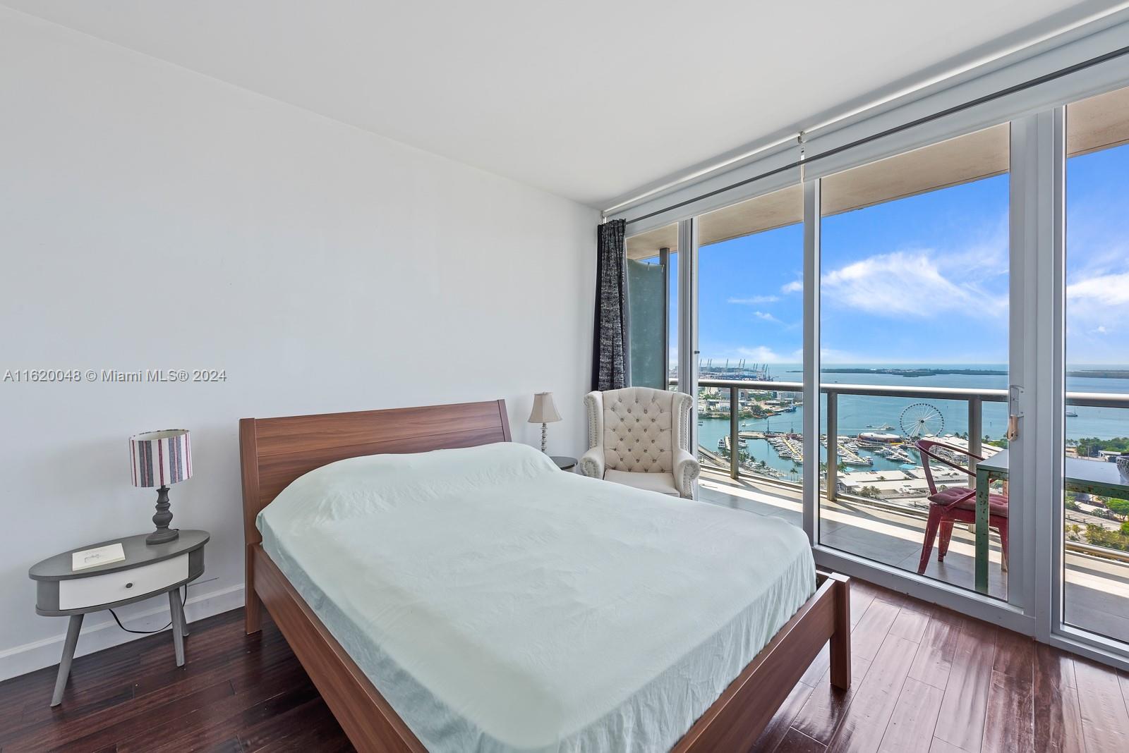 888 Biscayne Blvd #3802, Miami FL 33132