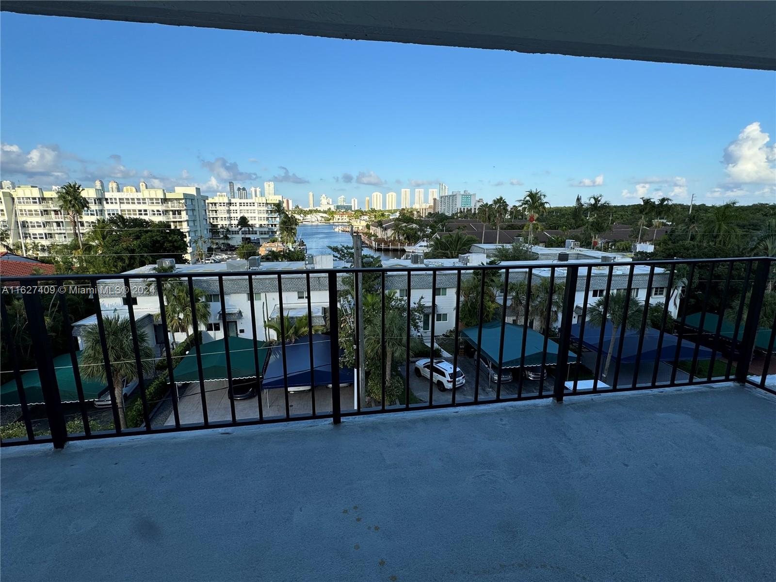 16508 E 26th Ave #501, North Miami Beach, Florida image 2